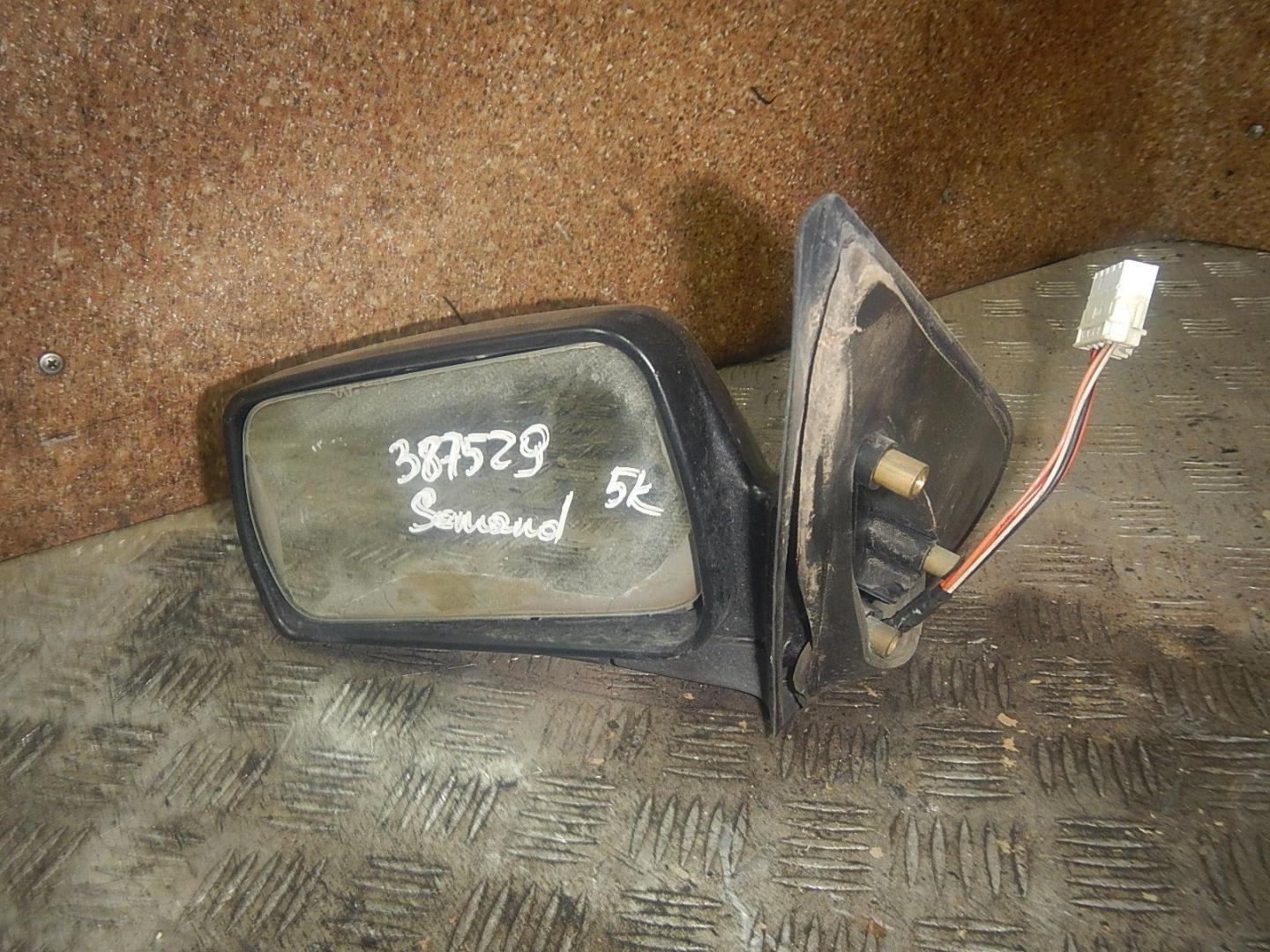 Зеркало левое электрическое