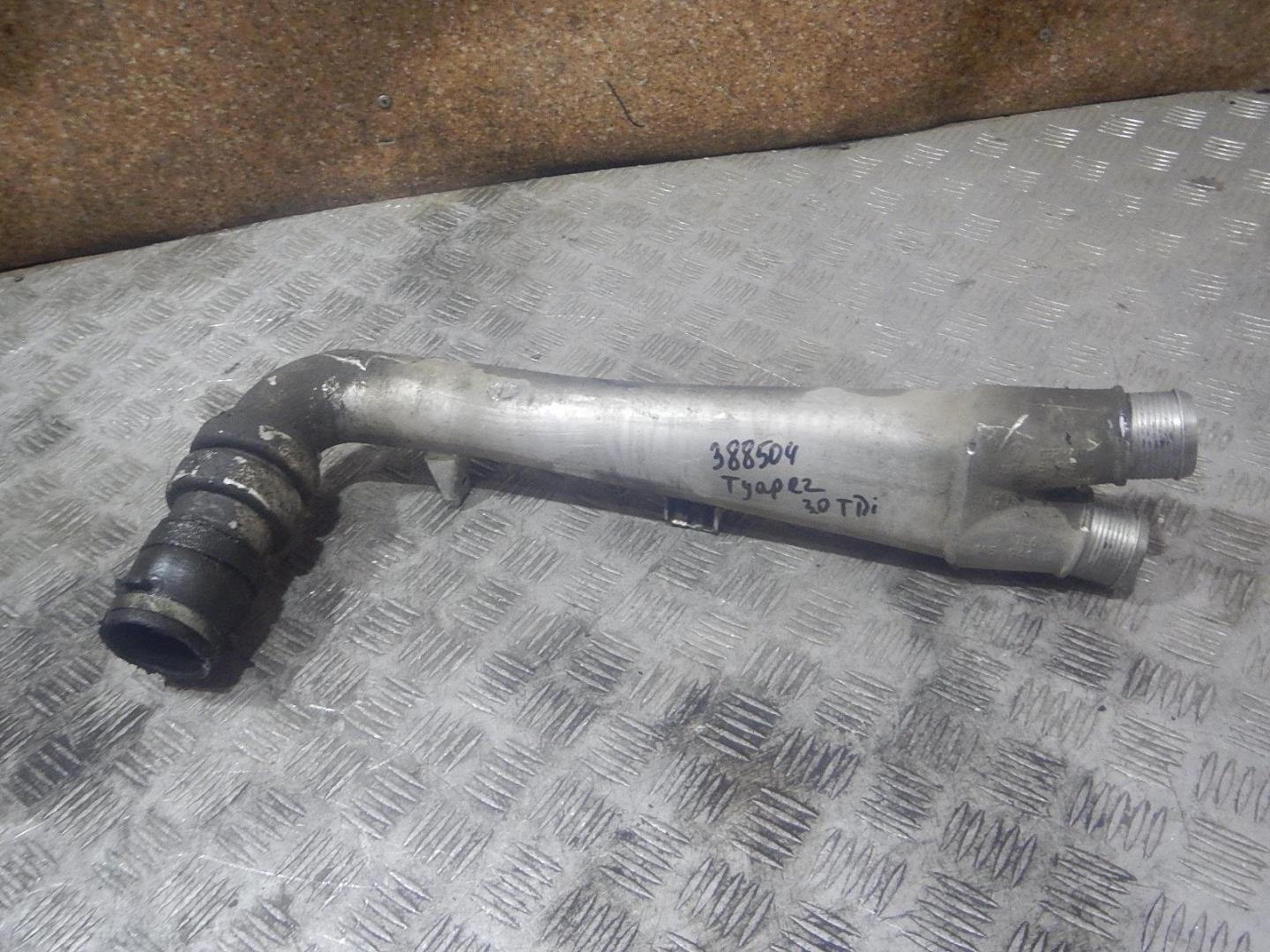 Патрубок интеркулера