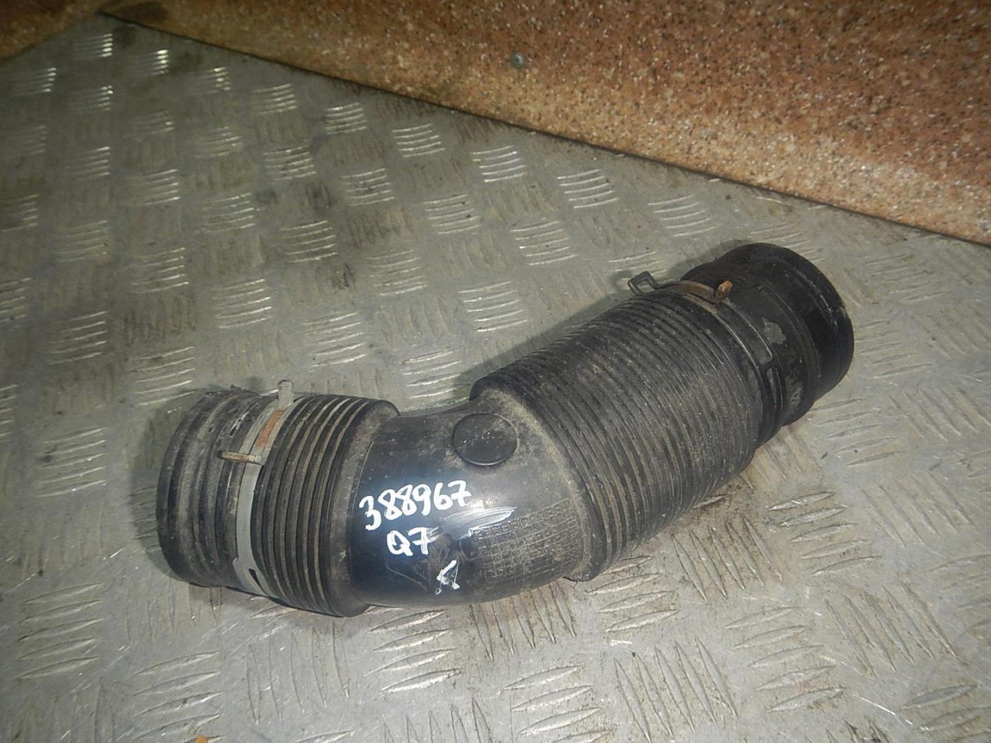 Патрубок воздушного фильтра