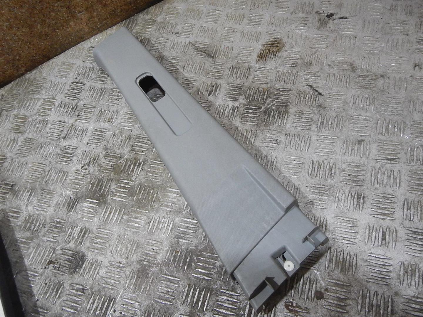 Обшивка стойки