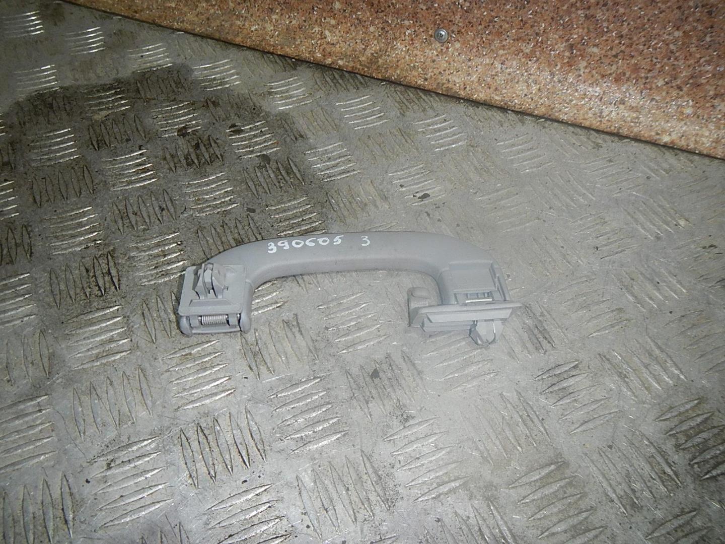 Ручка внутренняя потолочная