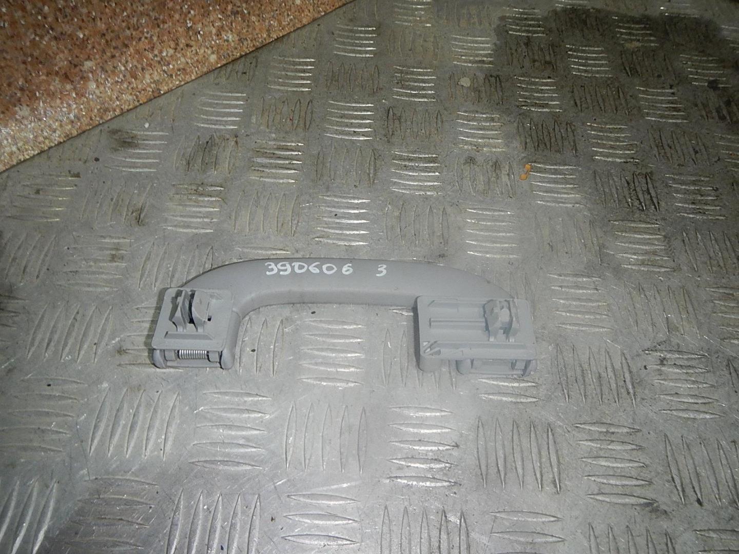 Ручка внутренняя потолочная