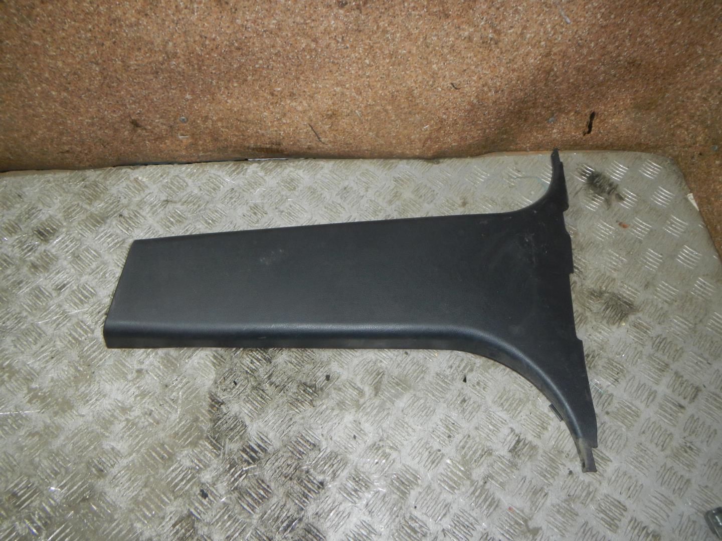 Обшивка стойки