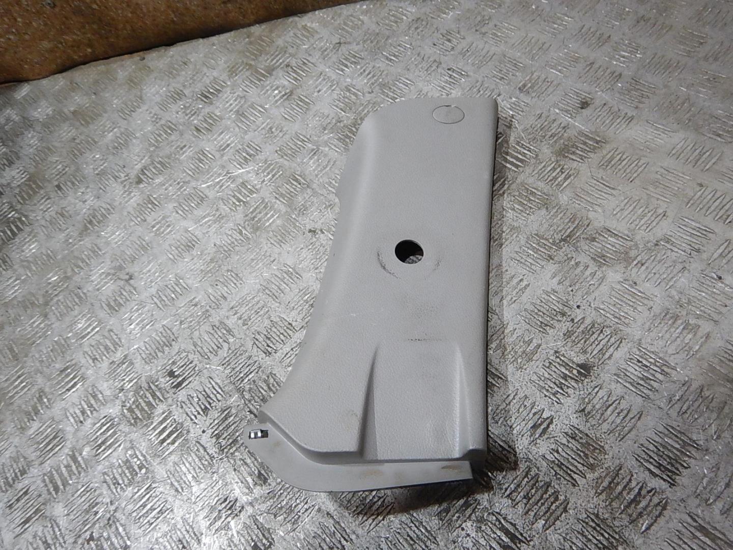 Обшивка стойки