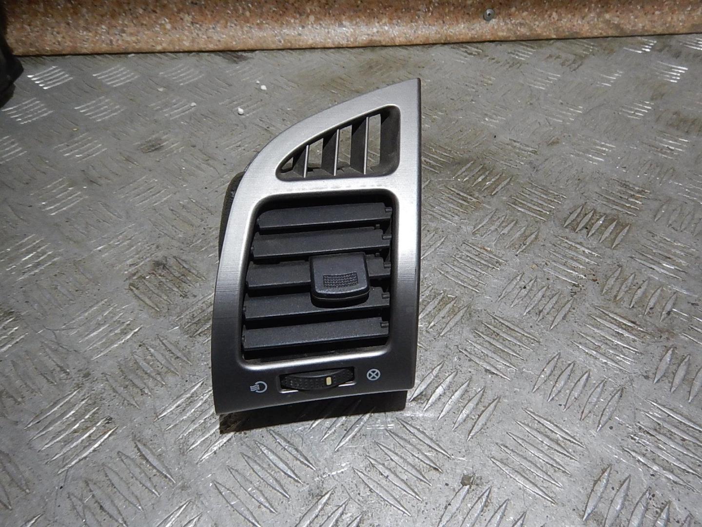 Дефлектор воздушный