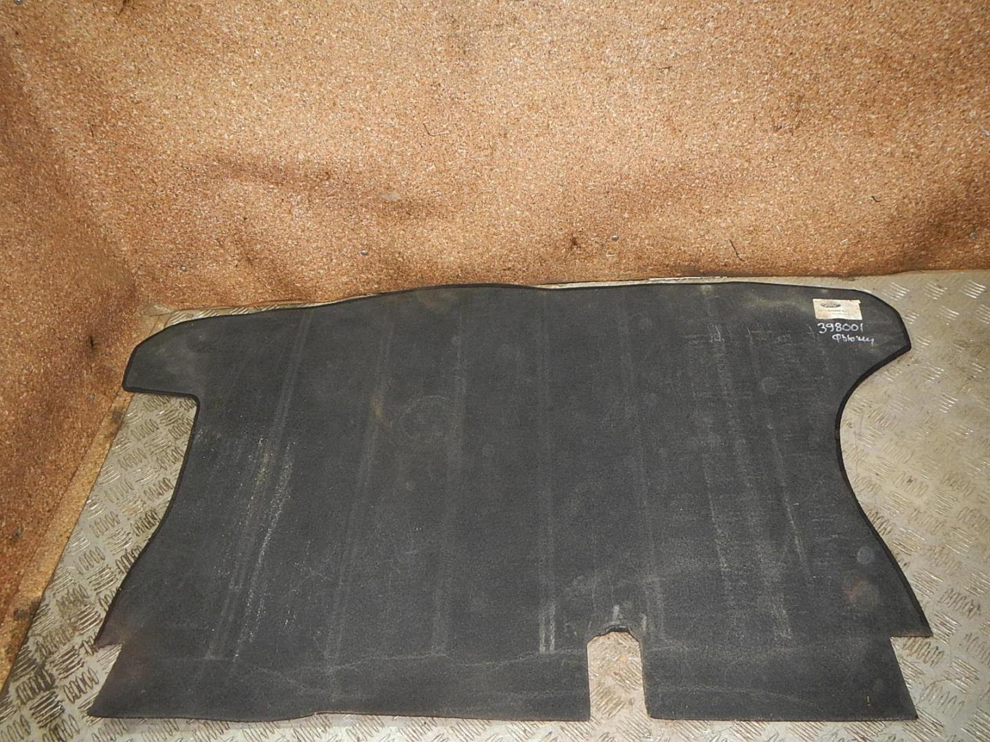 Пол багажника