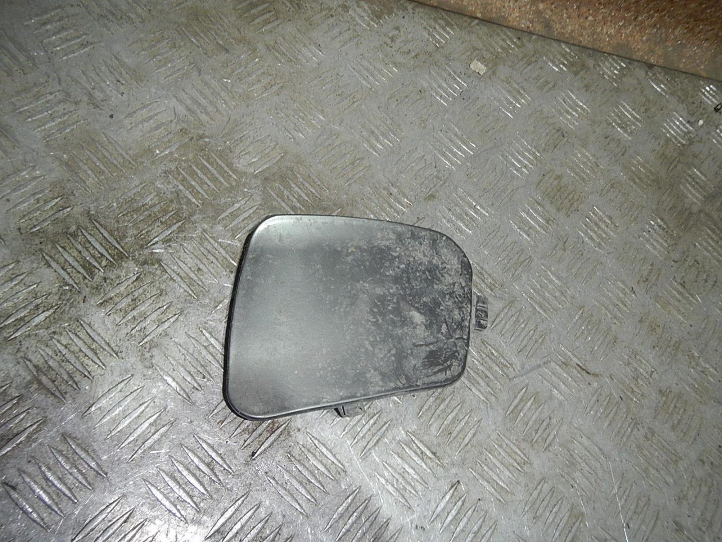 Накладка (кузов наружные)