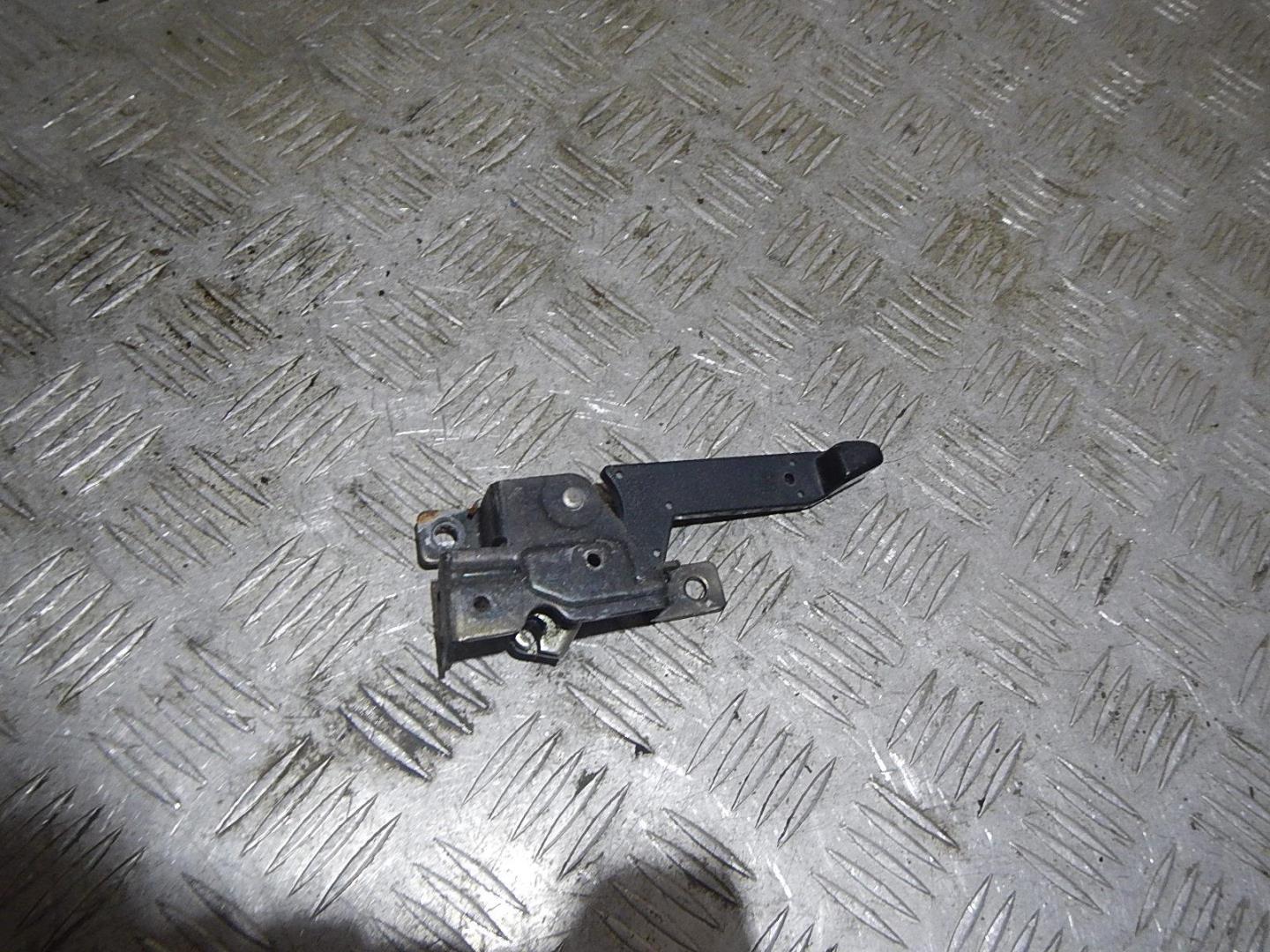 Ручка открывания багажника