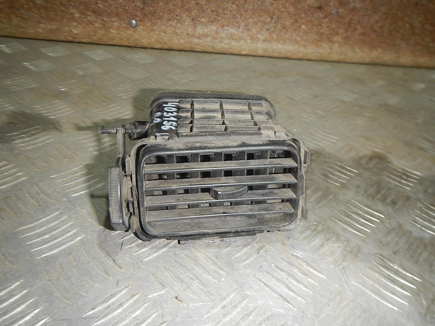 Дефлектор воздушный