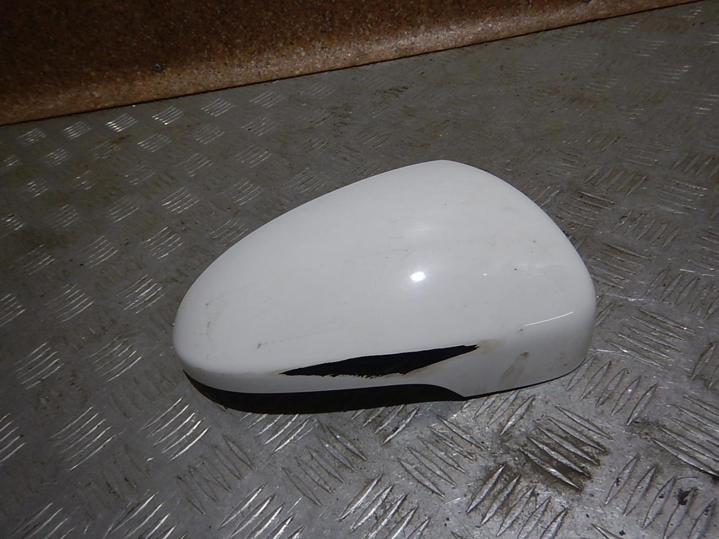 Крышка корпуса зеркала правого