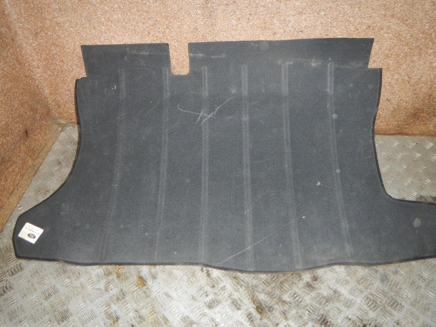 Пол багажника