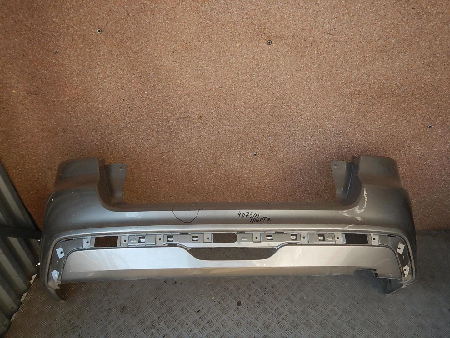 Бампер задний