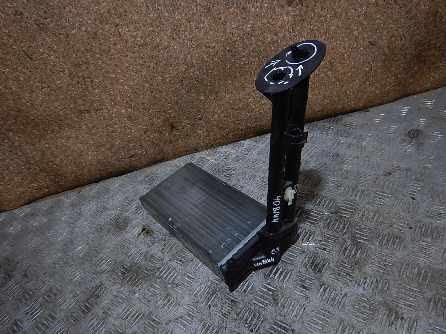 Радиатор отопителя