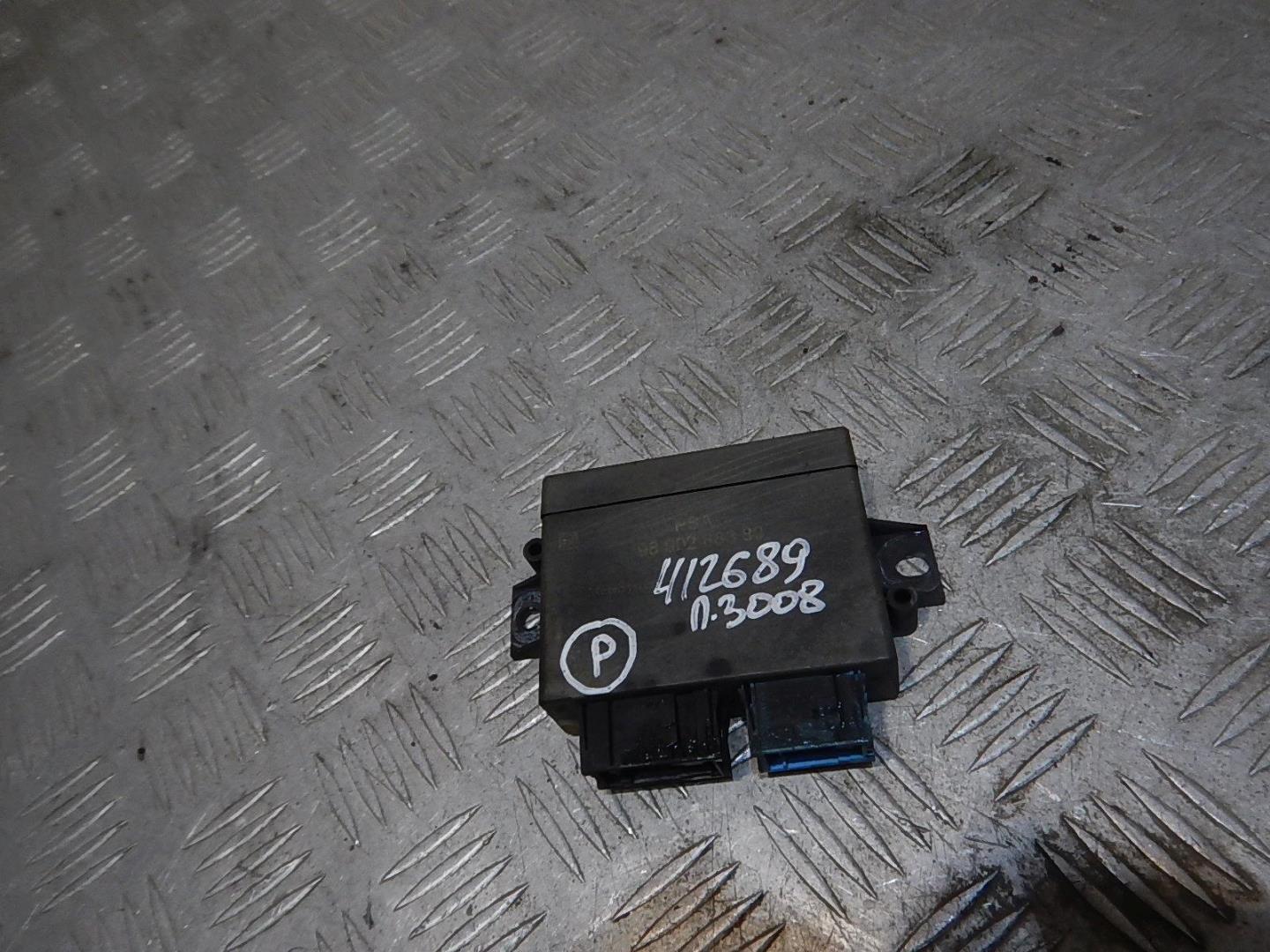 Блок управления парктрониками