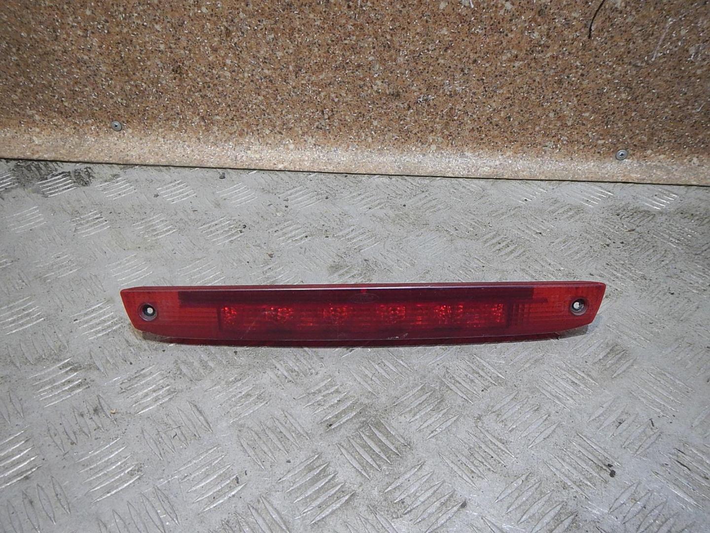 Фонарь задний (стоп сигнал)