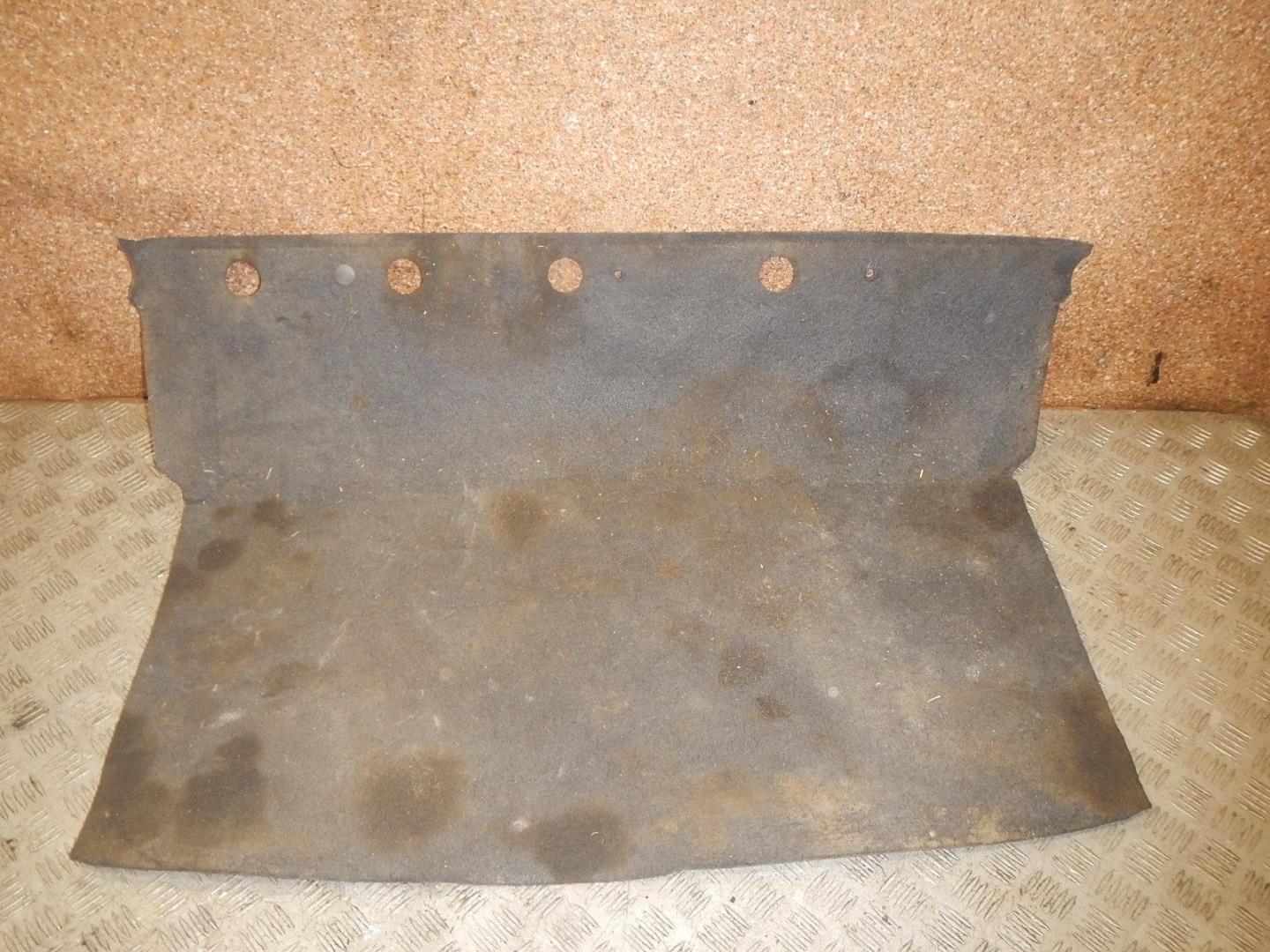 Пол багажника