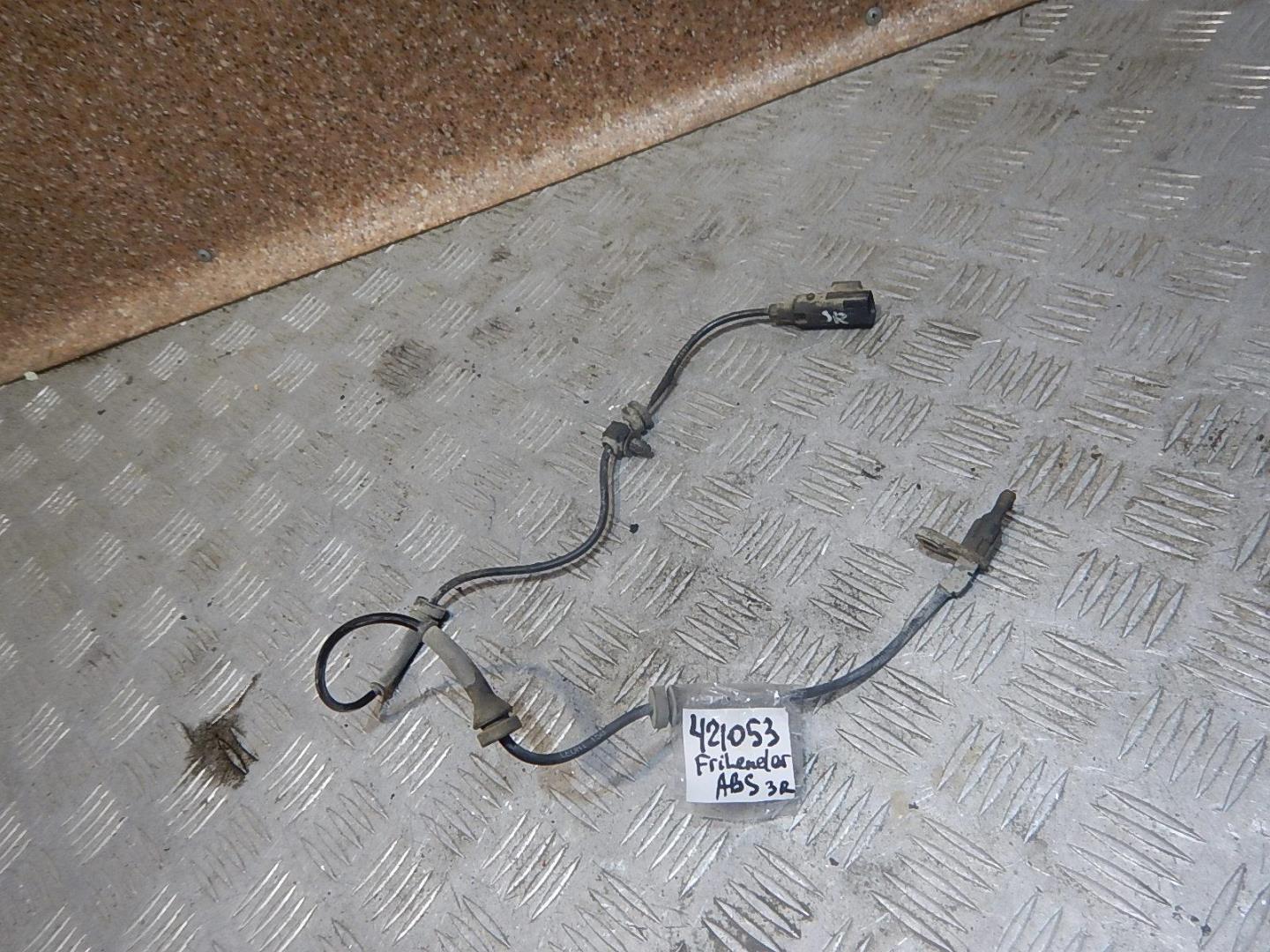 Датчик ABS задний