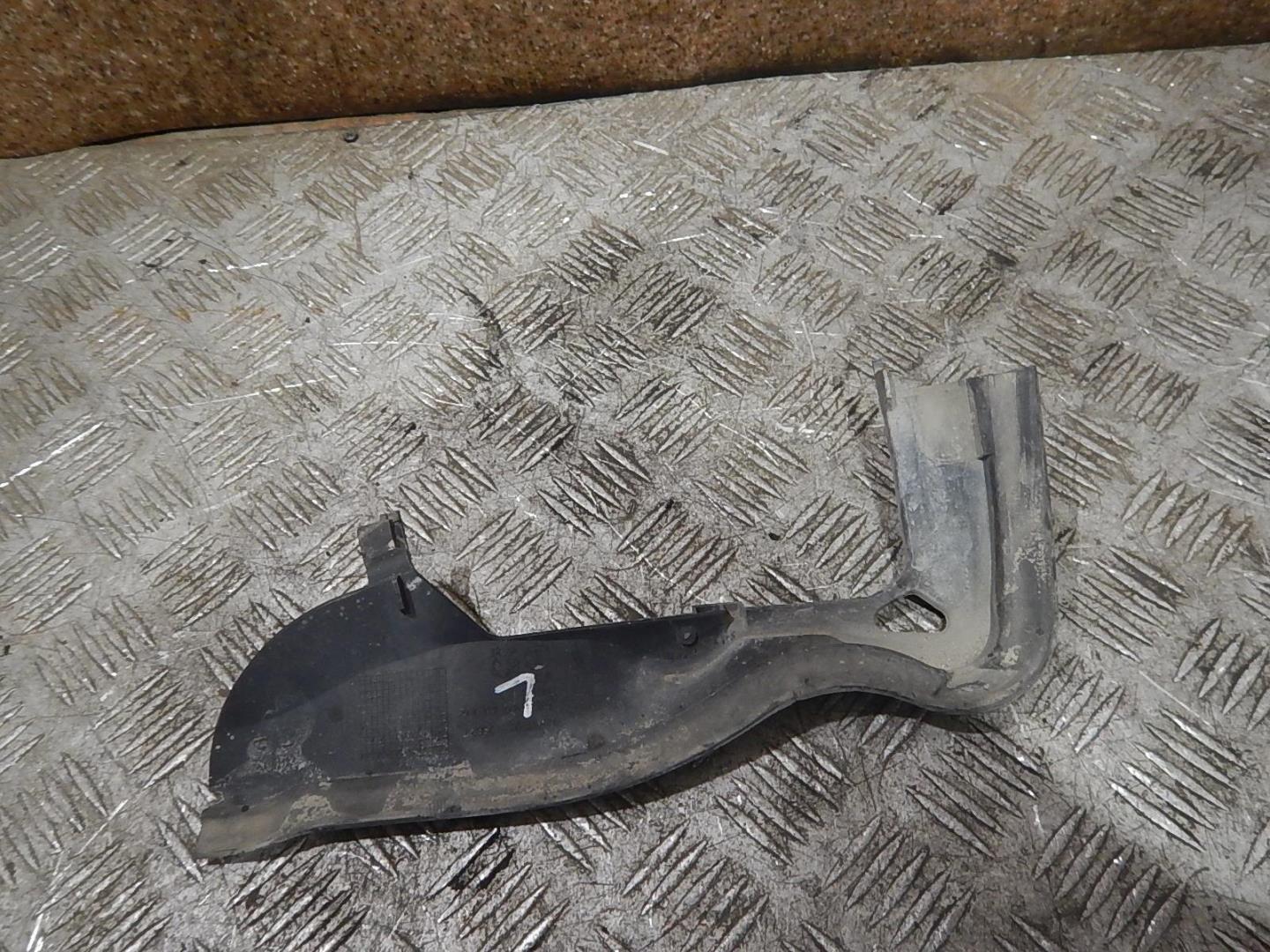 Накладка (кузов наружные)