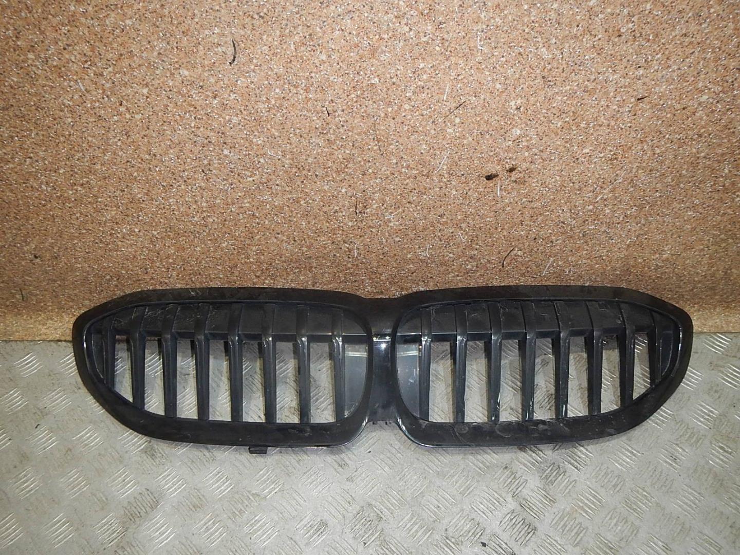 Решетка радиатора