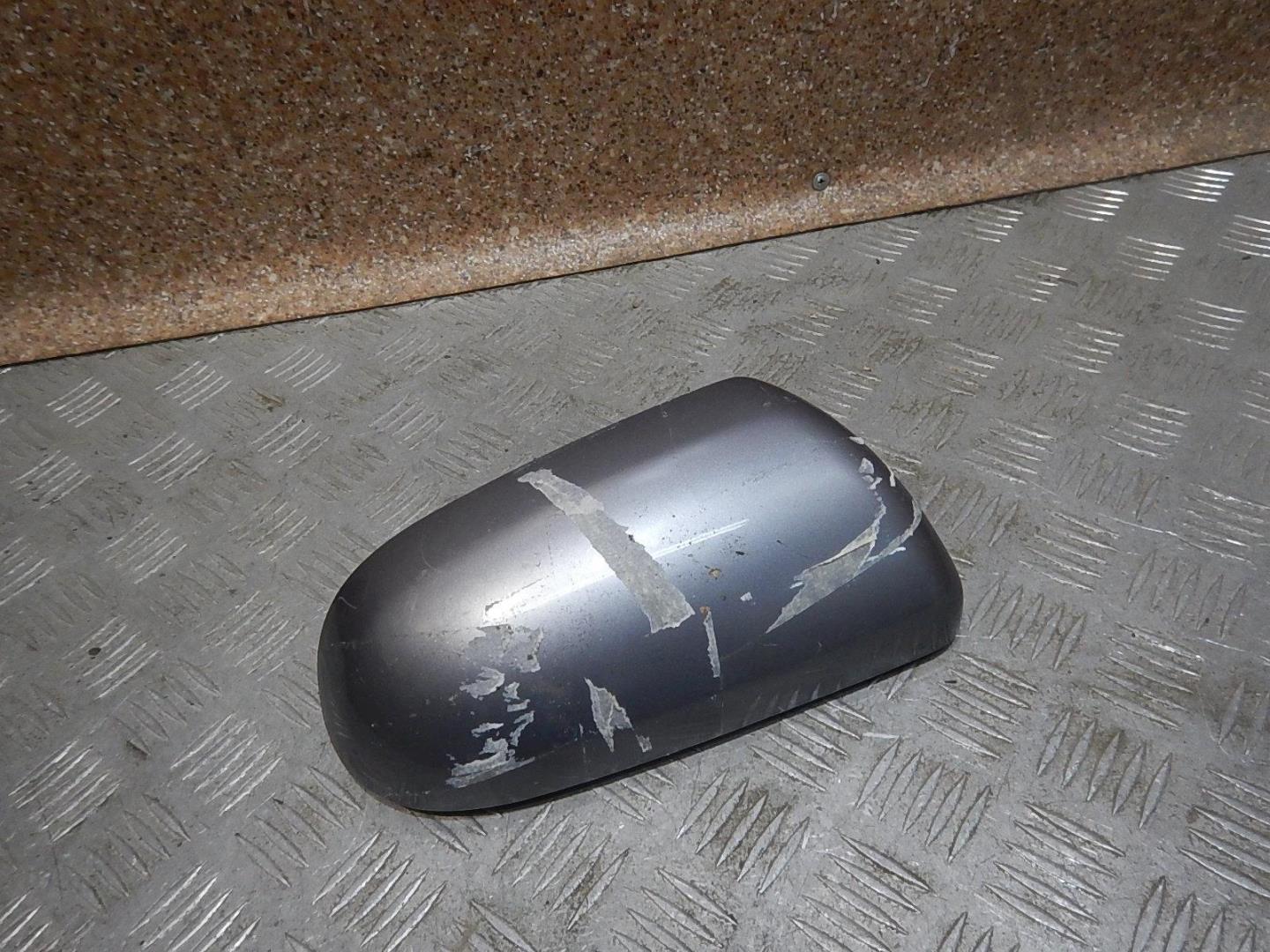 Крышка корпуса зеркала правого