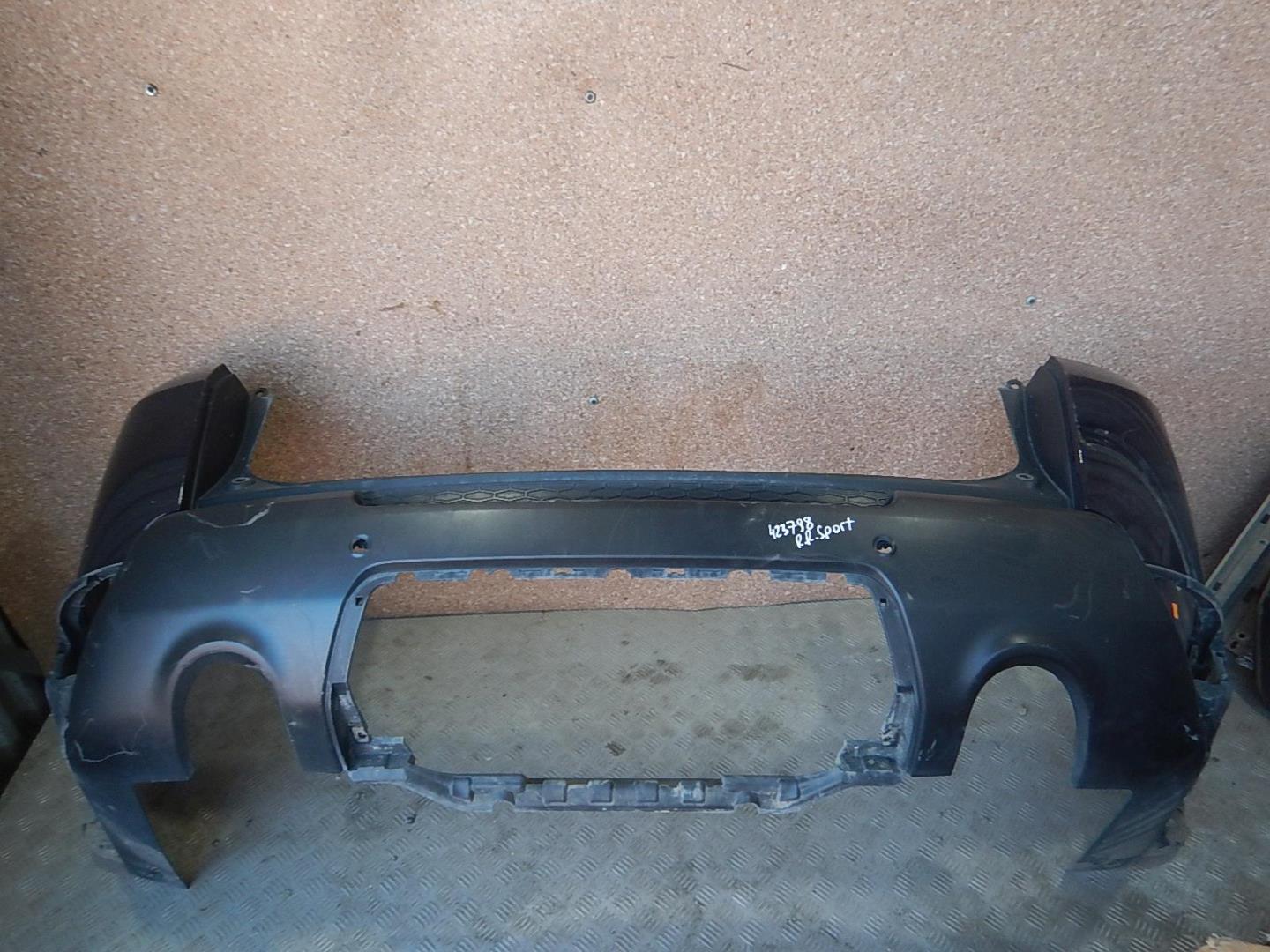 Бампер задний