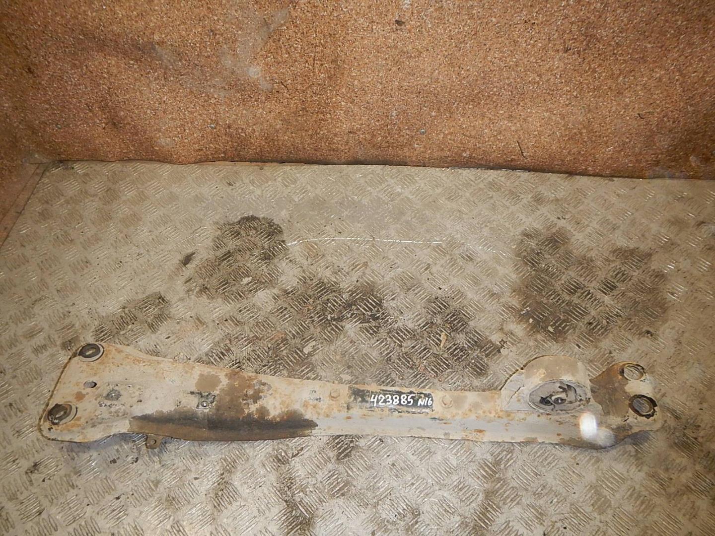 Балка передняя продольная