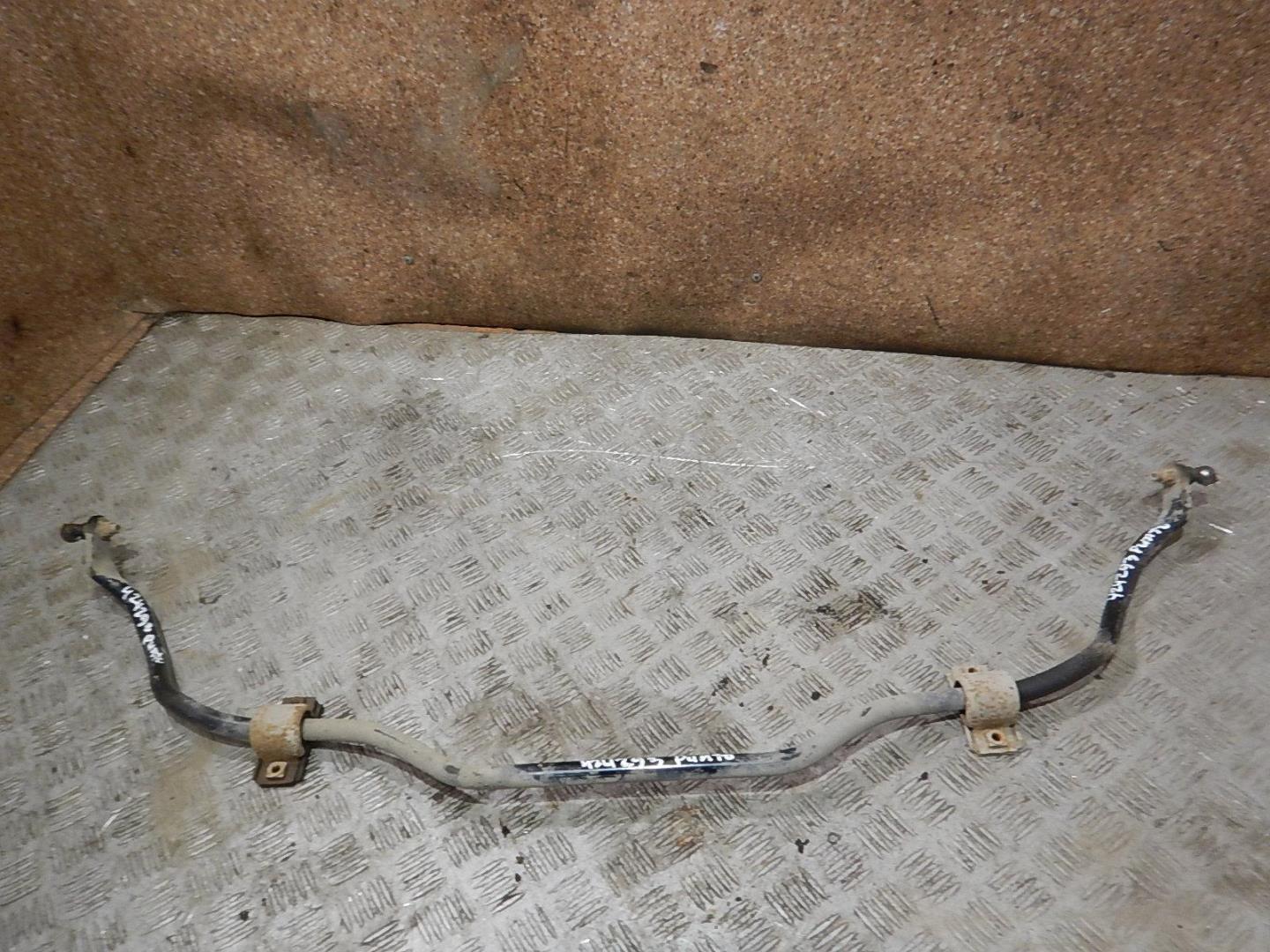 Стабилизатор передний