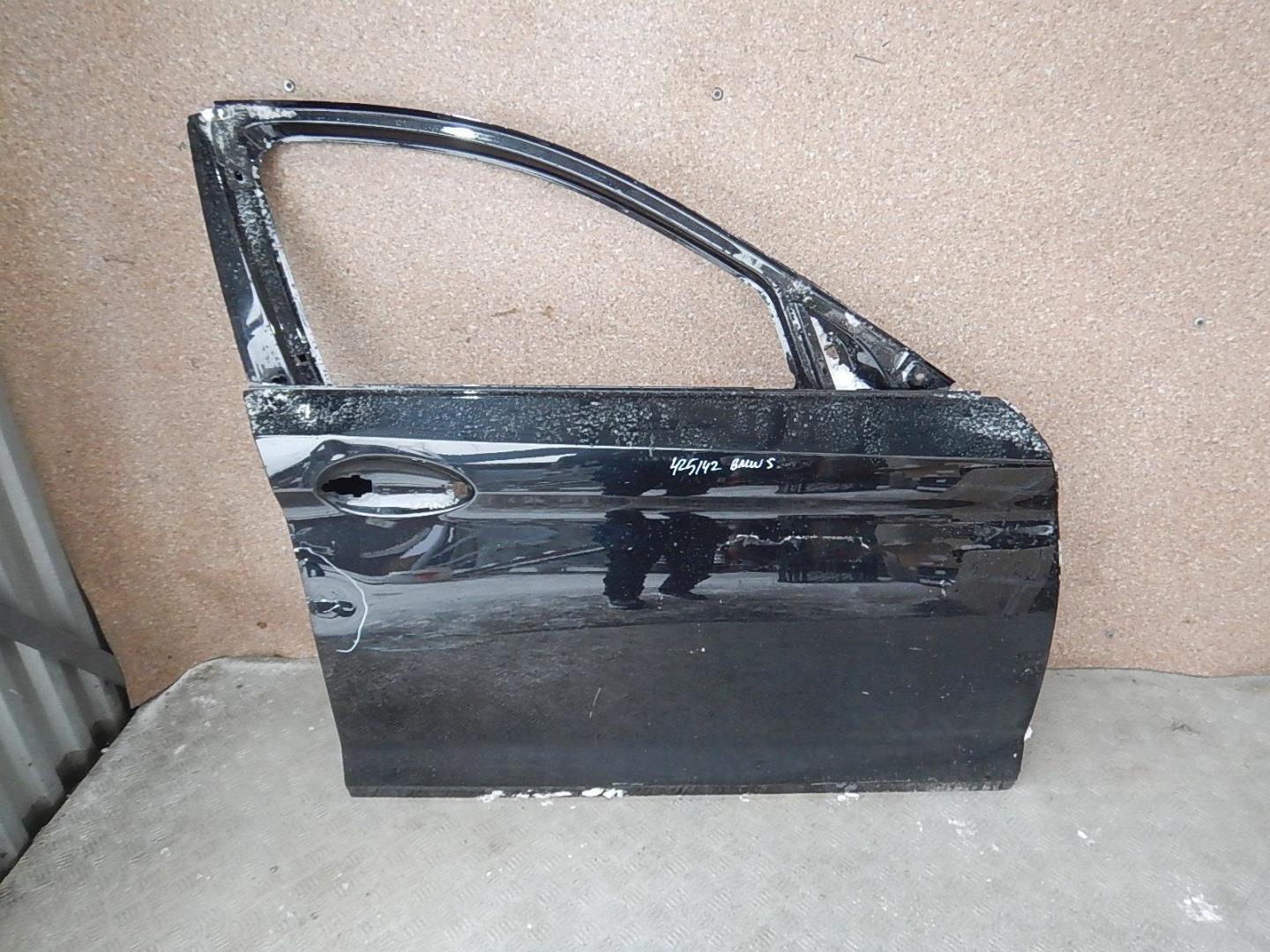 Дверь передняя правая