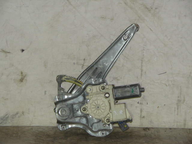 Стеклоподъемник электр. задний правый