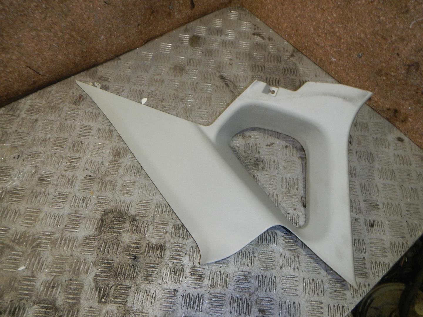 Обшивка стойки