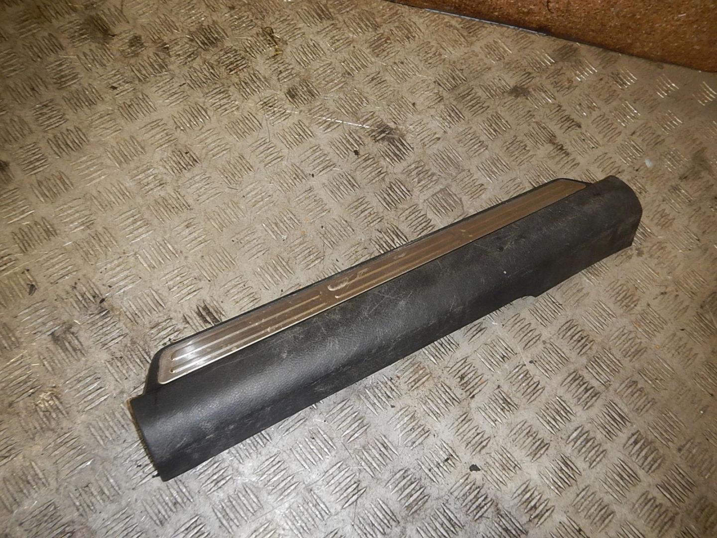 Накладка порога (внутренняя)