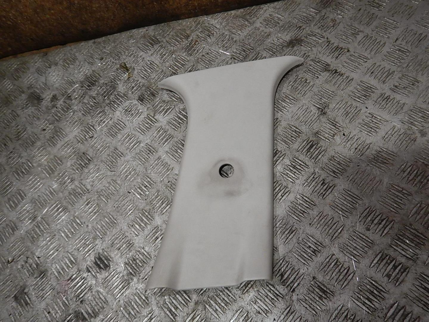 Обшивка стойки