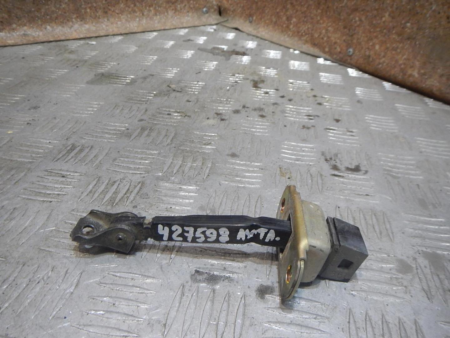 Ограничитель двери