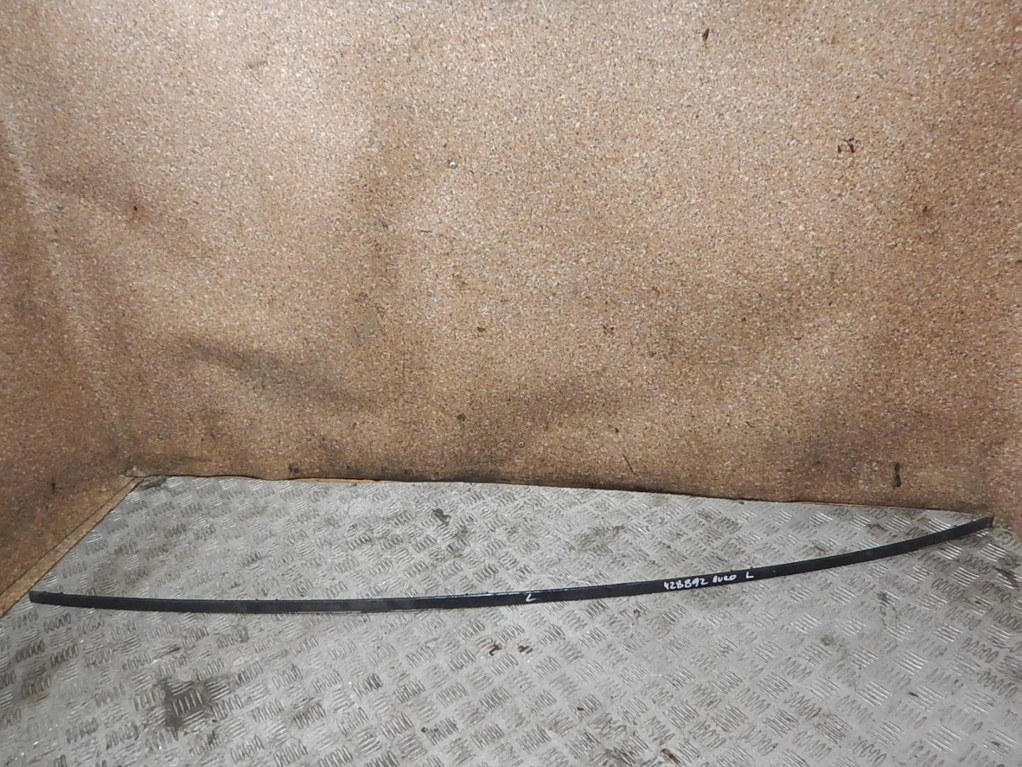 Молдинг крыши левый