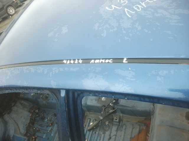 Молдинг крыши левый