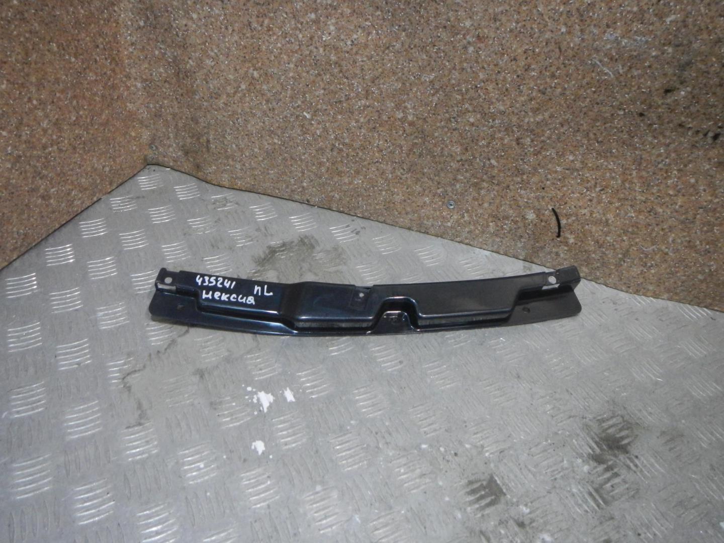 Кронштейн переднего бампера левый