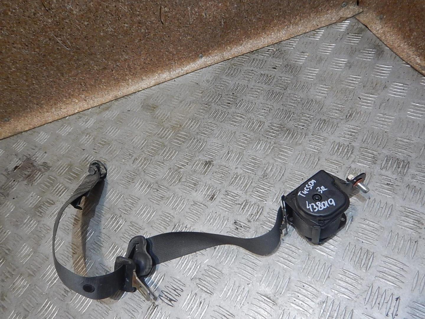 Ремень безопасности