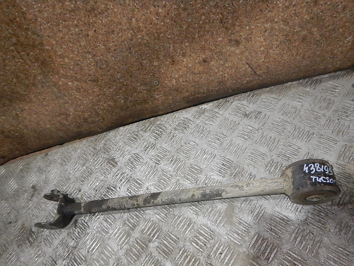 Рычаг задний продольный правый