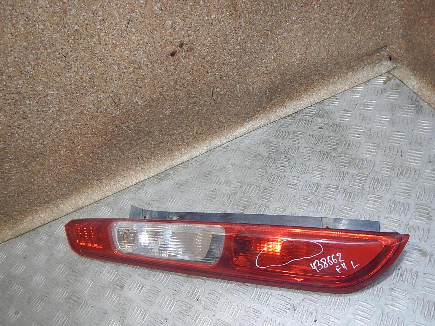 Фонарь задний левый