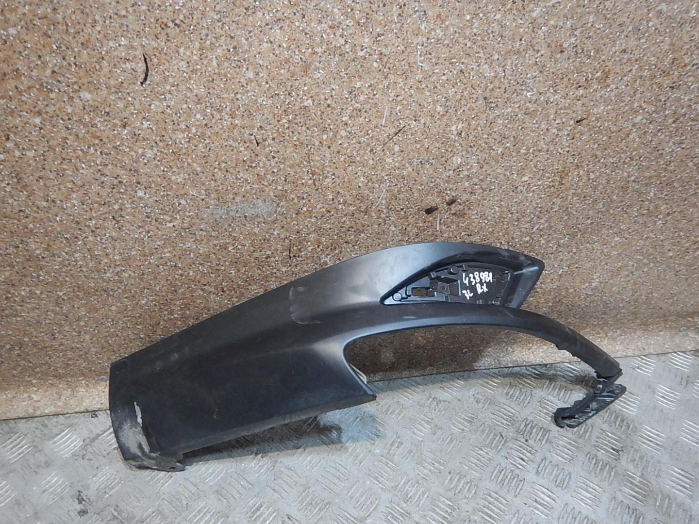 Накладка заднего бампера левая