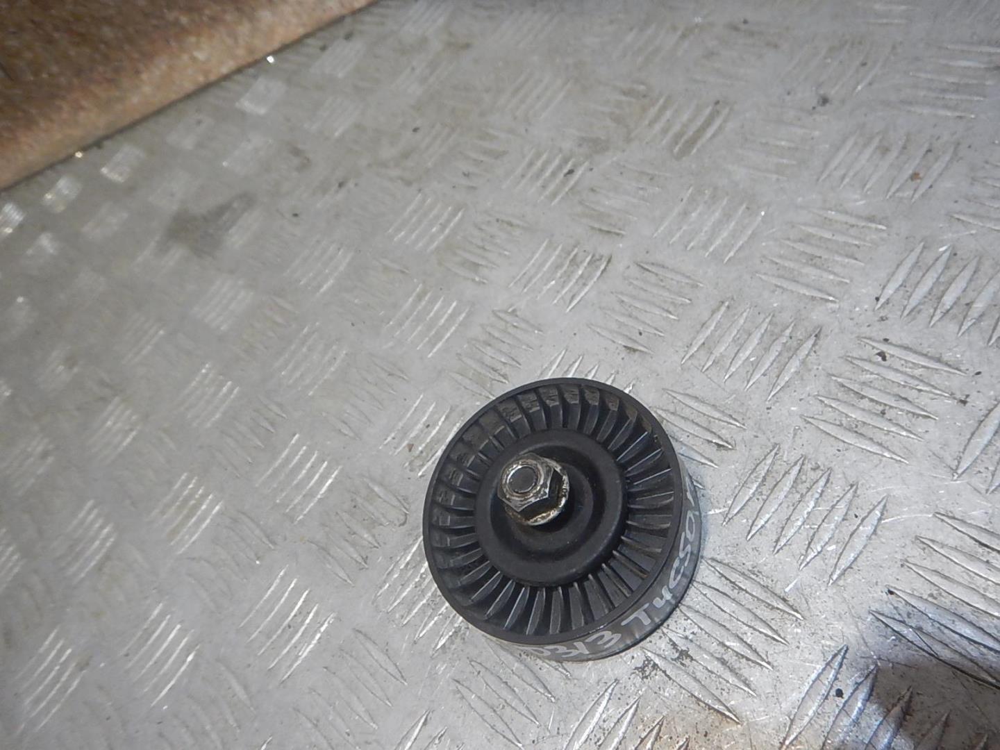 Ролик-натяжитель