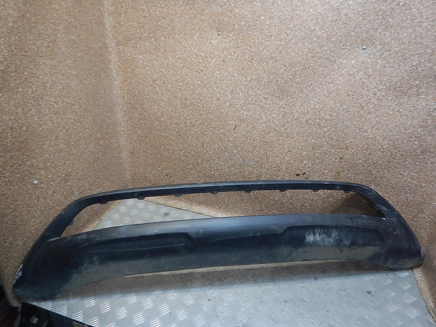 Накладка заднего бампера