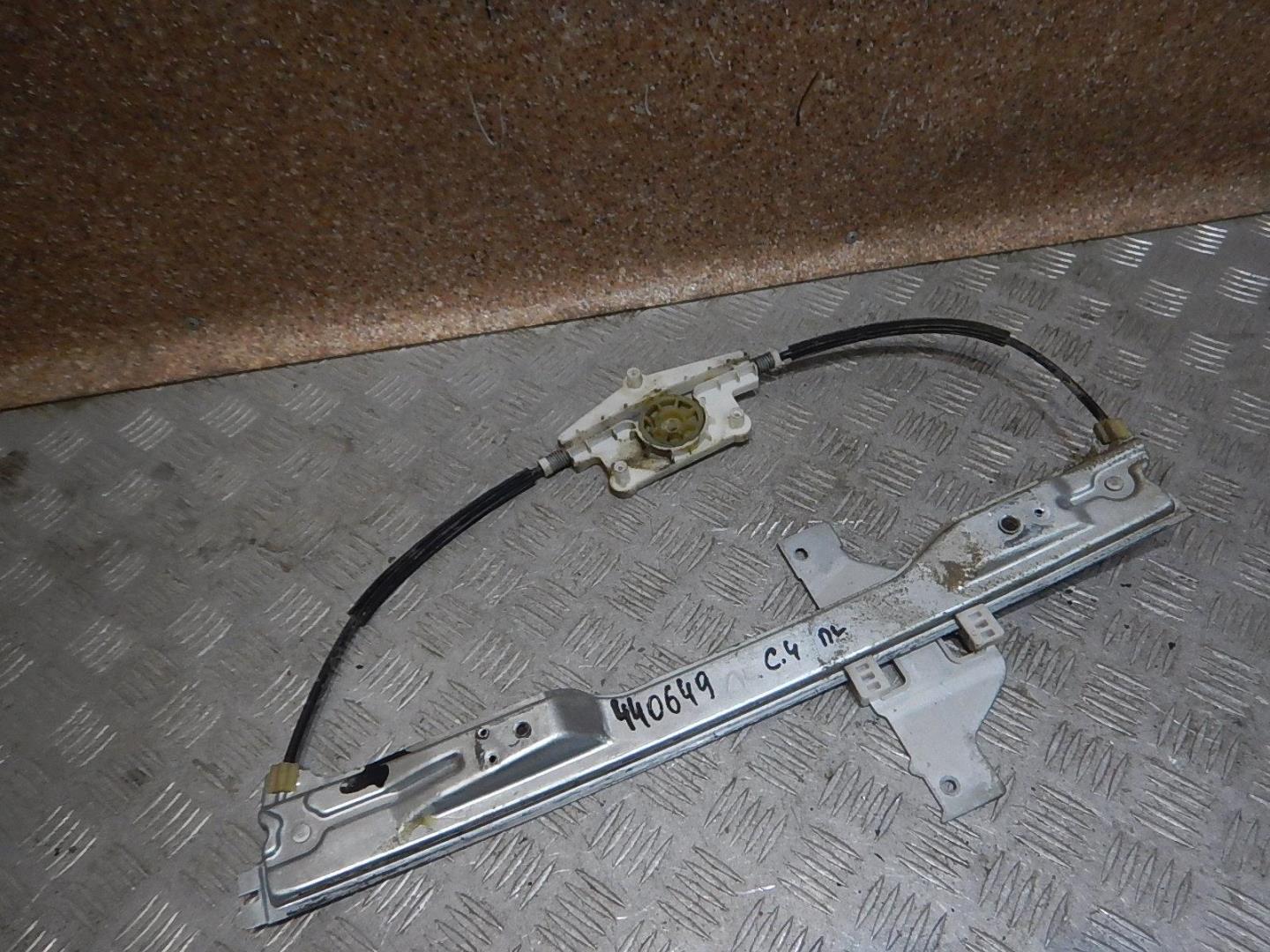 Стеклоподъемник электр. передний левый