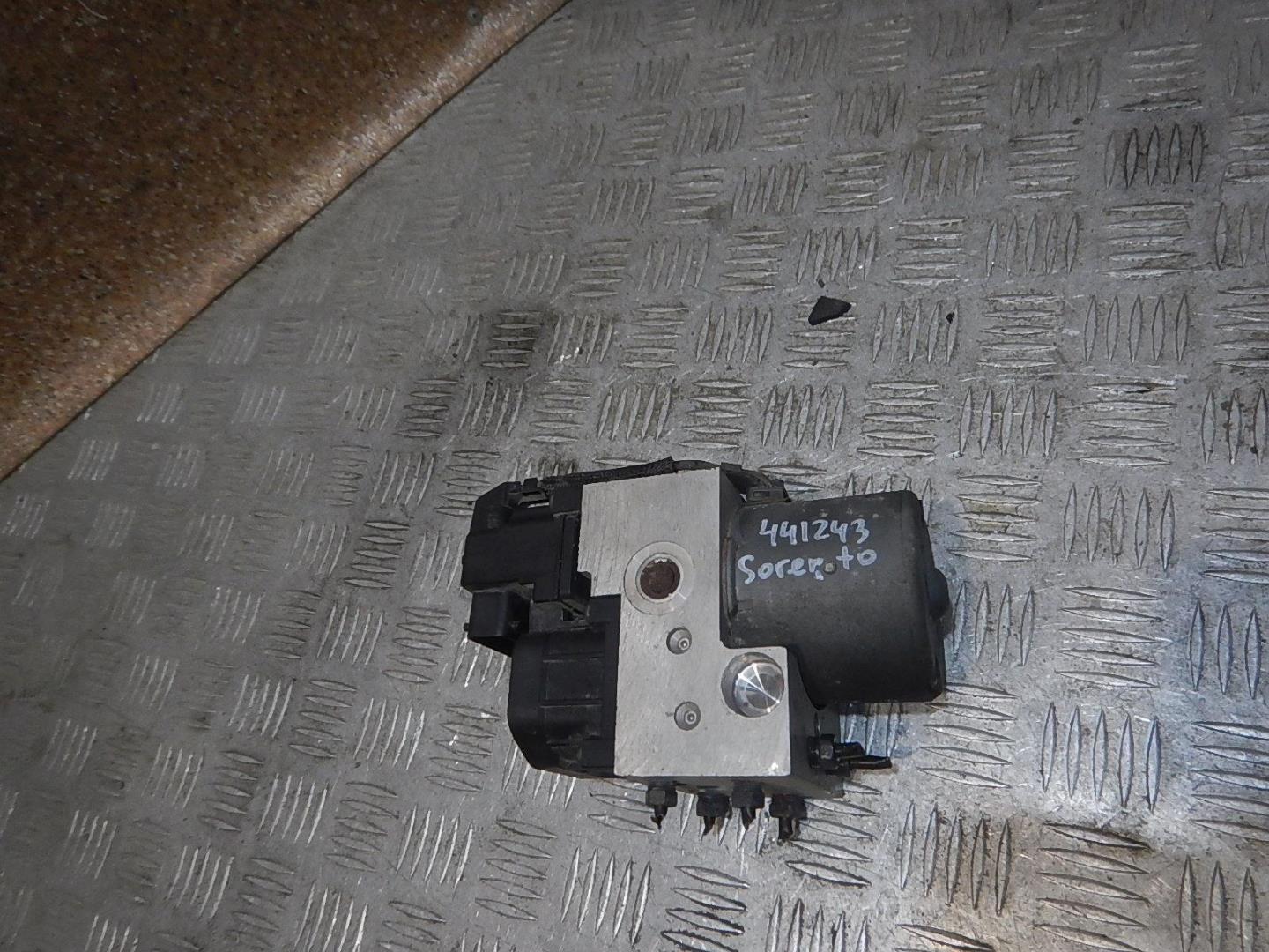 Блок ABS (насос)