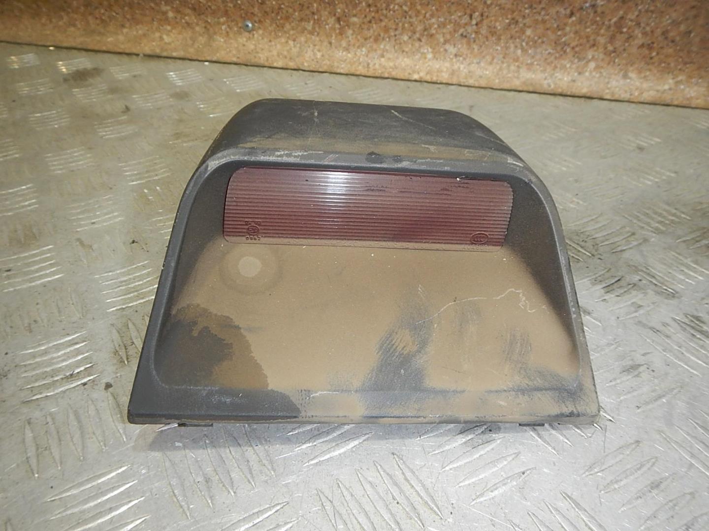 Фонарь задний (стоп сигнал)