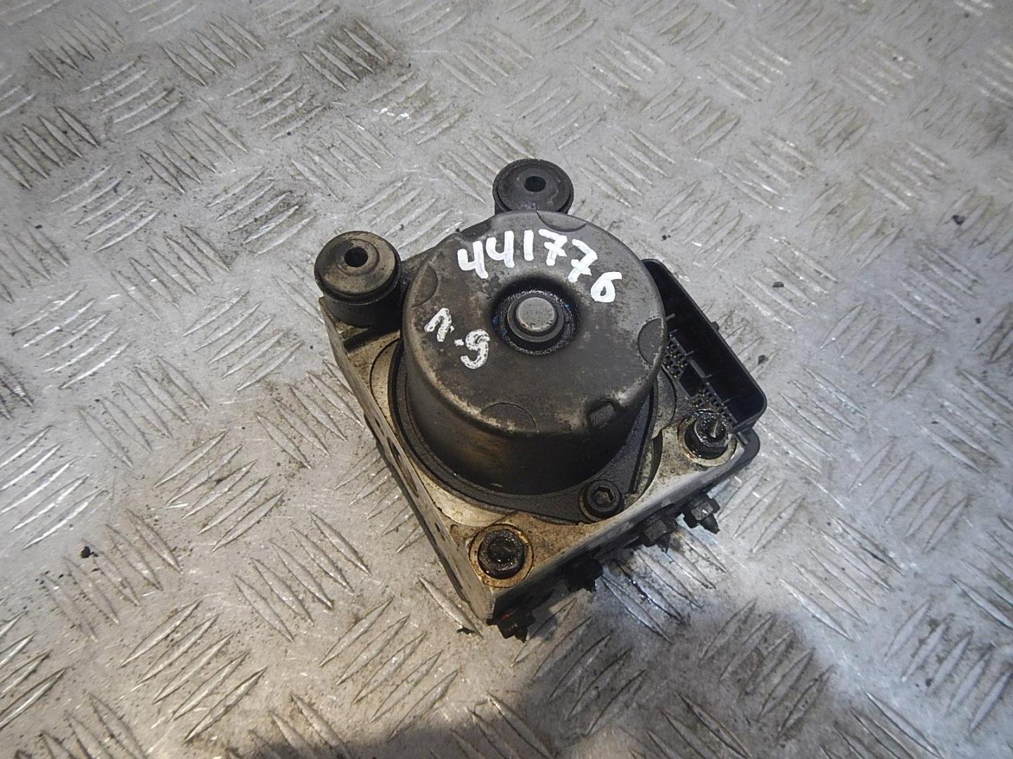 Блок ABS (насос)