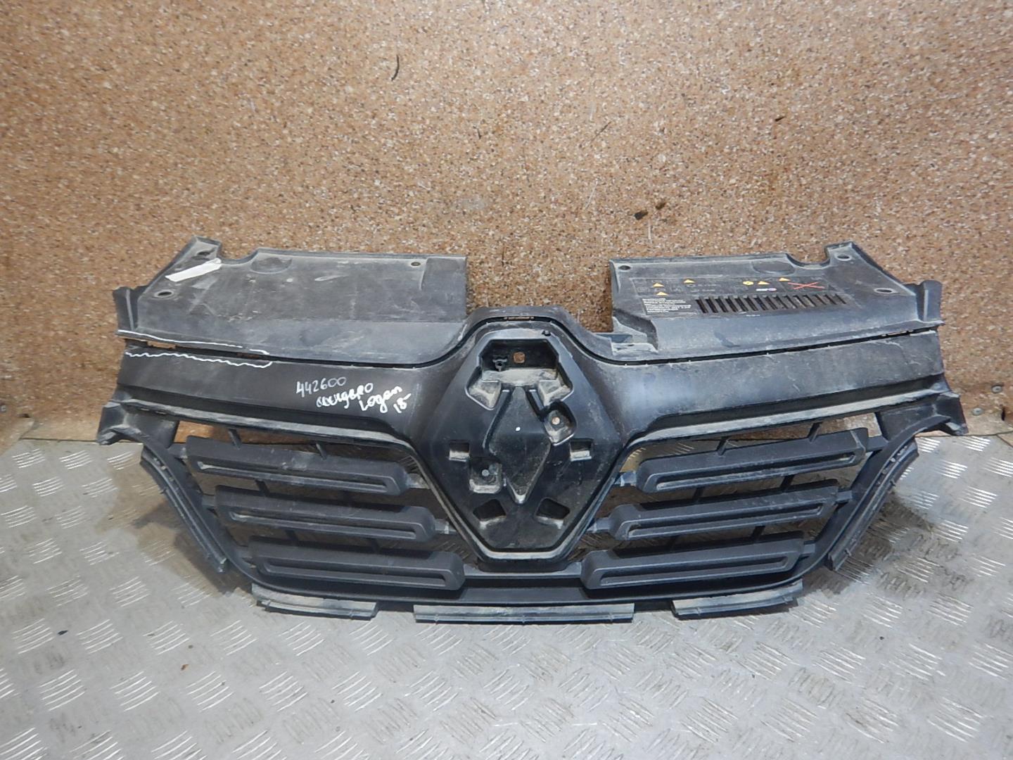 Решетка радиатора