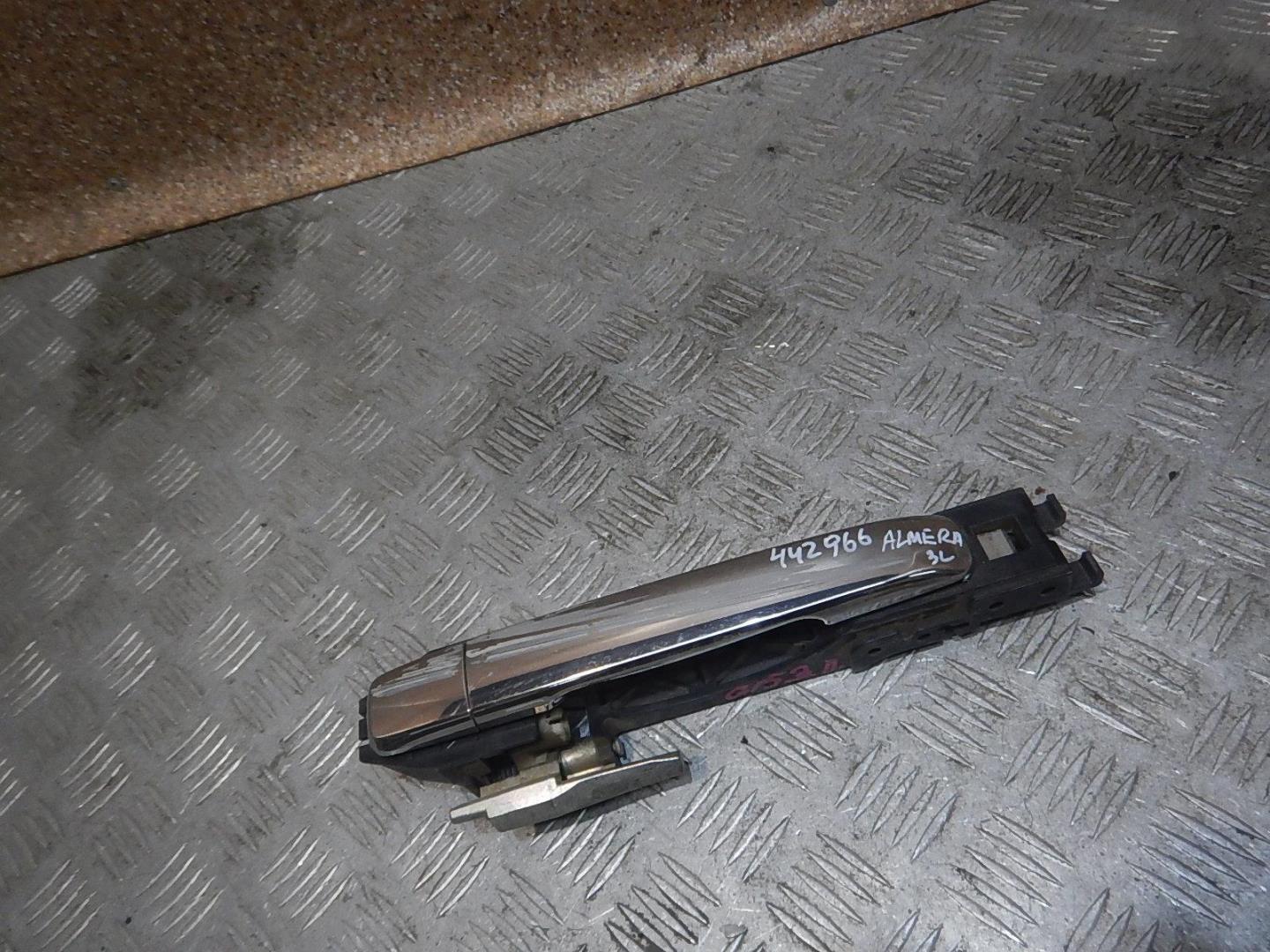 Ручка двери задней наружная левая