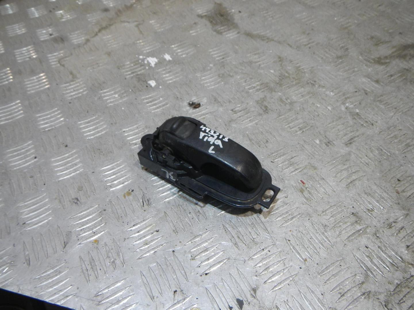 Ручка двери внутренняя левая