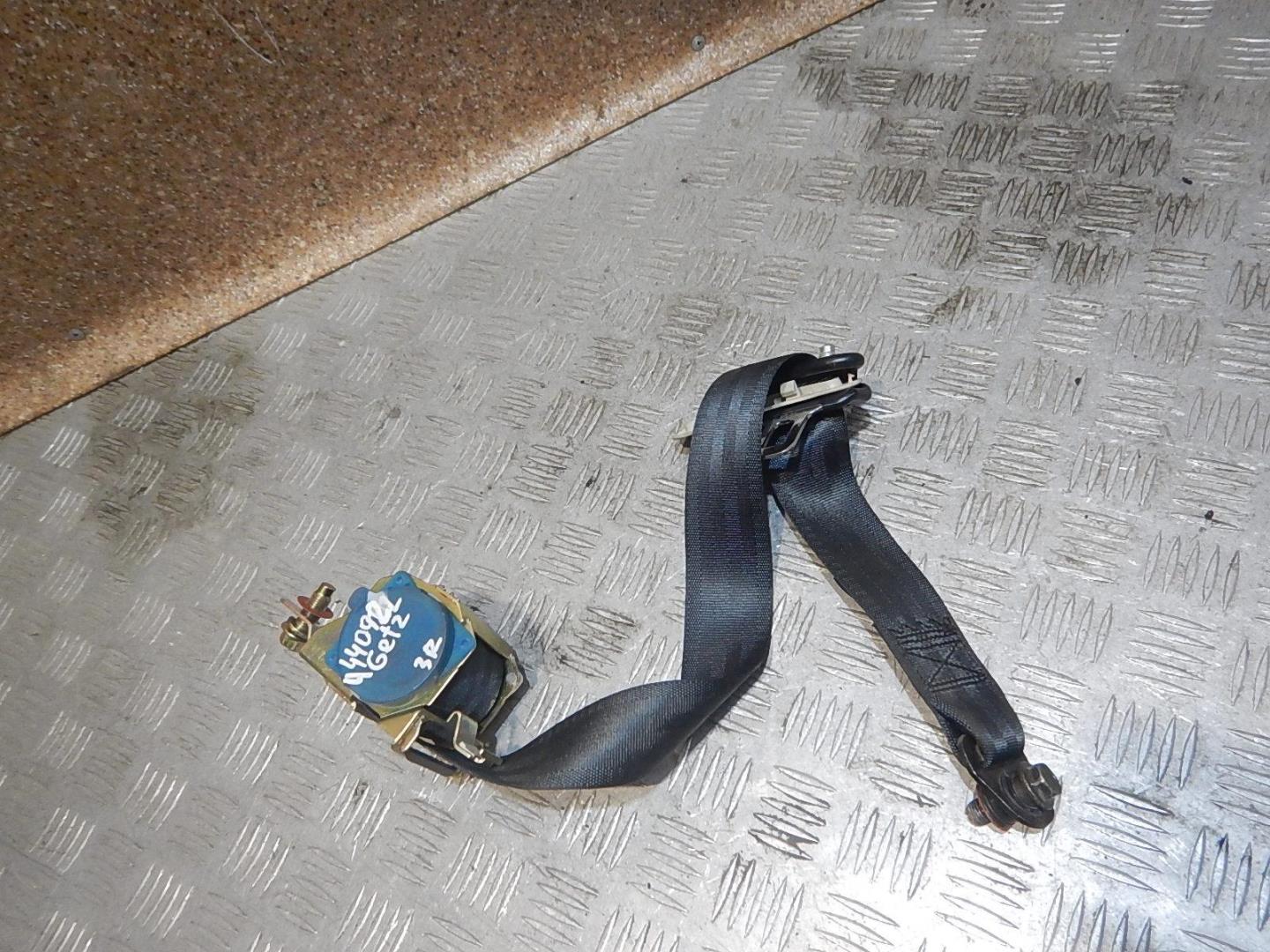 Ремень безопасности